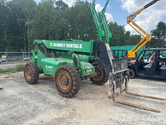 SkyTrak 6042 Telescopic Handlers