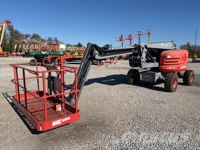 SkyTrak SJ63AJ Articulated boom lifts