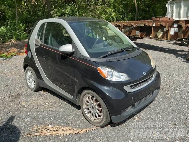 Smart Car Automobiles / SUVS