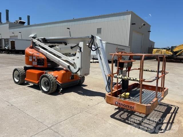 Snorkel A46JE Articulated boom lifts