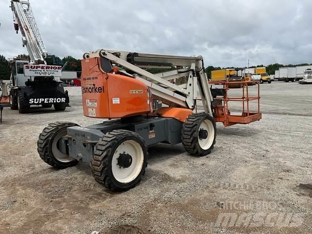 Snorkel A46JRT Articulated boom lifts