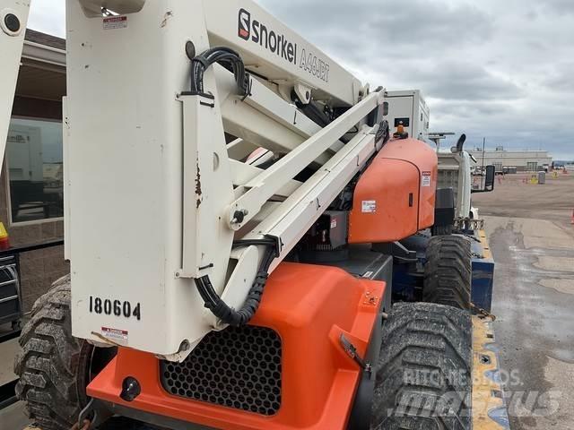 Snorkel A46JRT Articulated boom lifts
