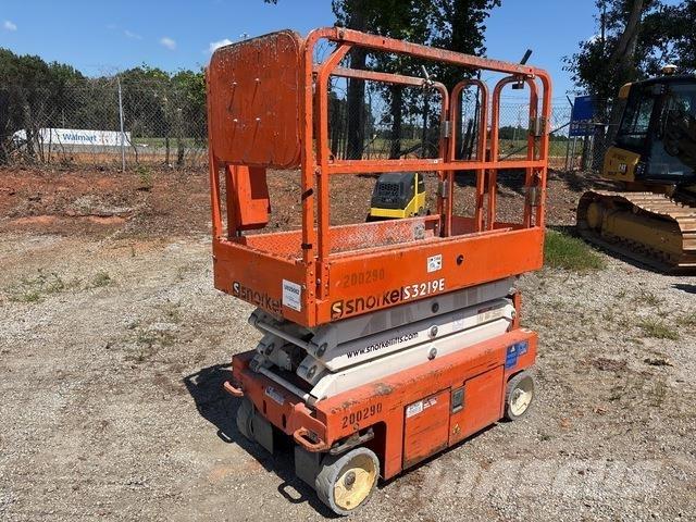 Snorkel S3219E Scissor Lifts