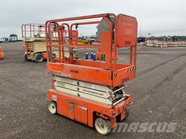 Snorkel S3219E Scissor Lifts