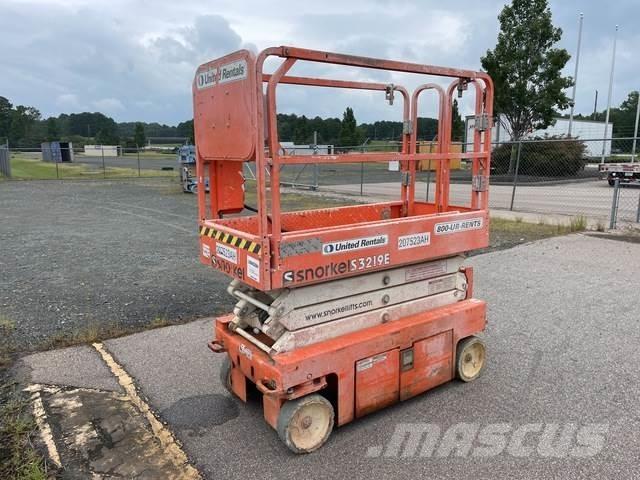 Snorkel S3219E Scissor Lifts
