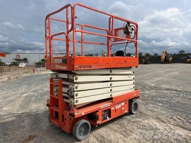 Snorkel S3246 Scissor Lifts