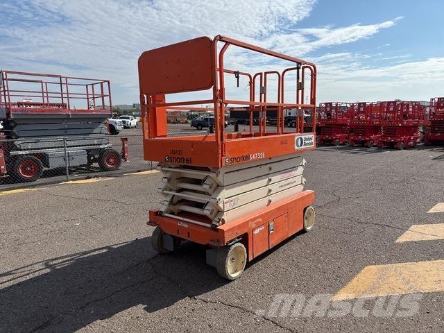 Snorkel S4732E Scissor Lifts