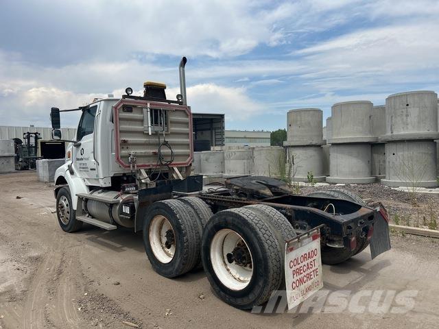 Sterling  Conventional Trucks / Tractor Trucks