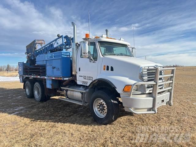 Sterling L9500 Digger Derricks trucks