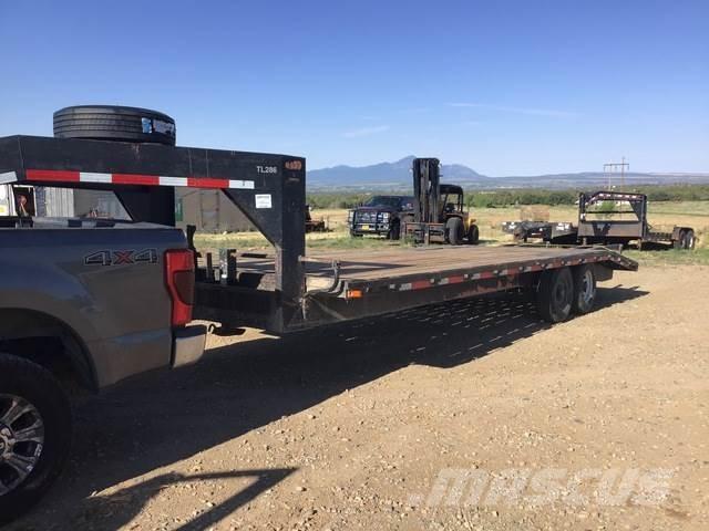 Superior  Vehicle Transport Trailers