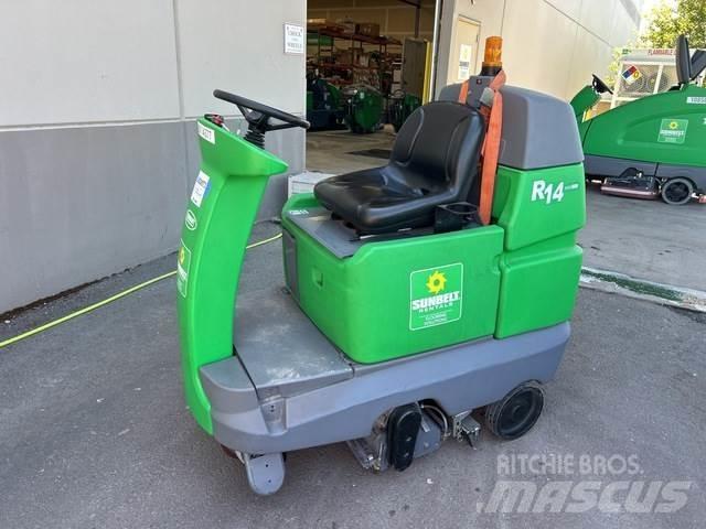Tennant R14 Scrubber dryers