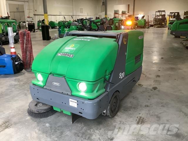 Tennant S20 Indoor sweepers