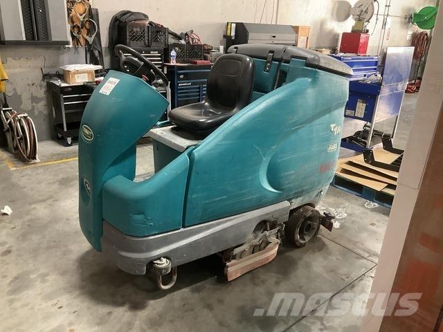 Tennant T16 Scrubber dryers