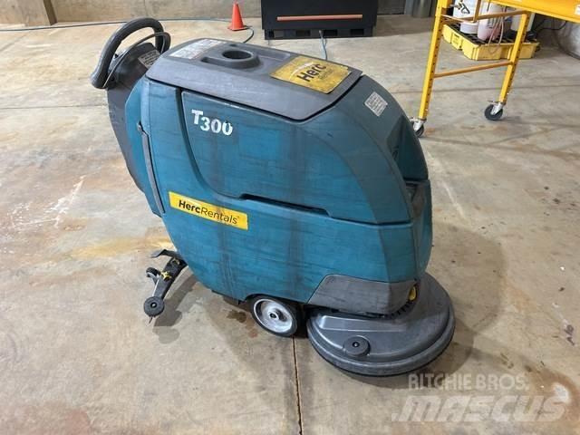Tennant T300 Scrubber dryers