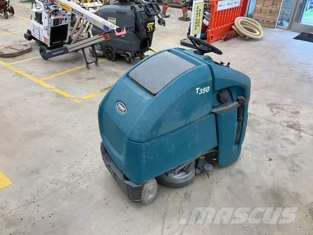 Tennant T350 Scrubber dryers