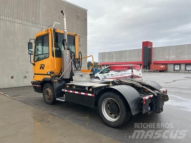 Terberg  Shunt Trucks