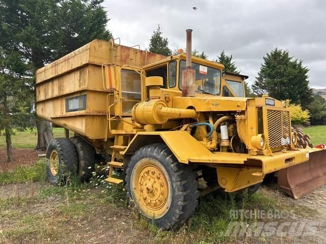 Terex 3303 Water Tankers