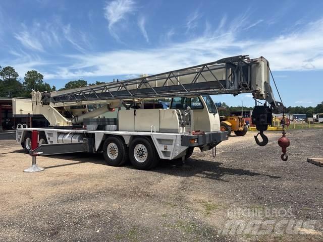 Terex T560 Crawler Cranes