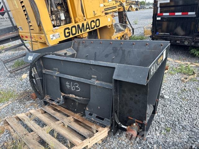 Titan 72SDBCKT Buckets