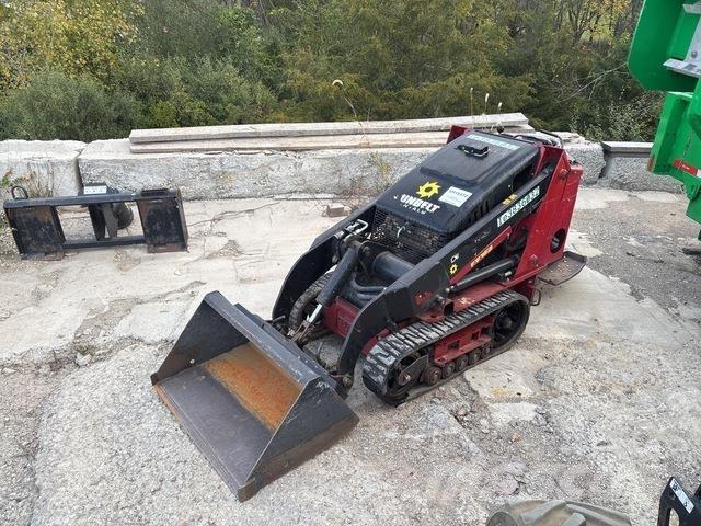 Toro 22321 Skid Steer Loaders