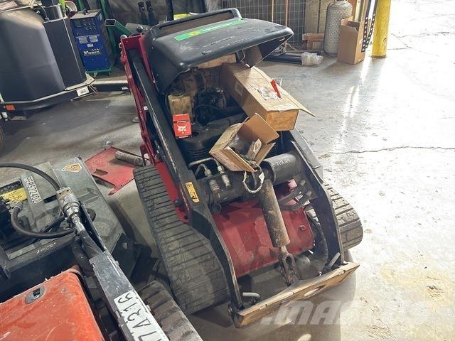 Toro 22324 Skid Steer Loaders