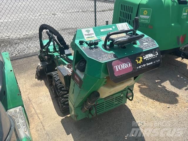 Toro STX-26 Grinders