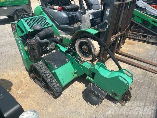 Toro STX-26 Grinders