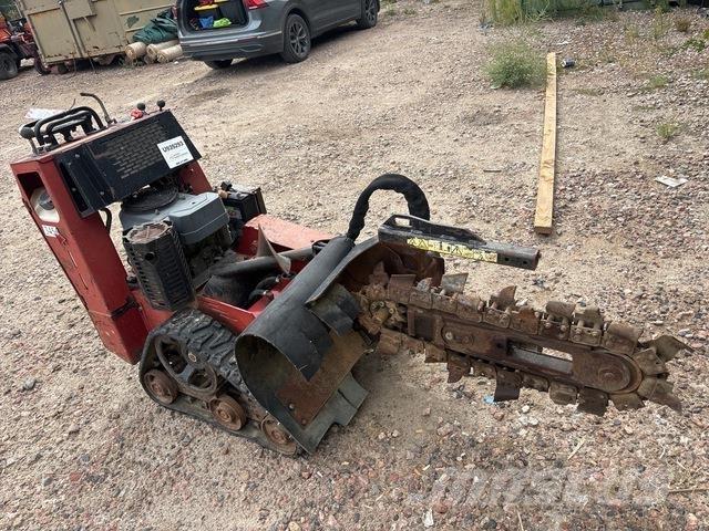 Toro TRX-19 Trenchers