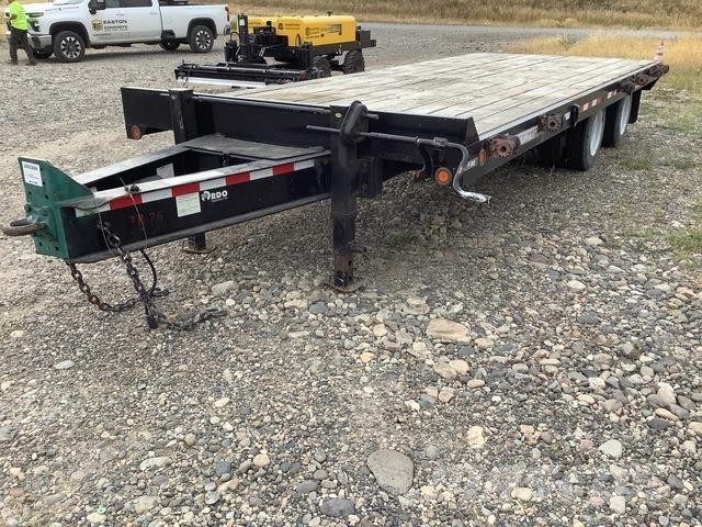 TOWMASTER  Flatbed Trailers