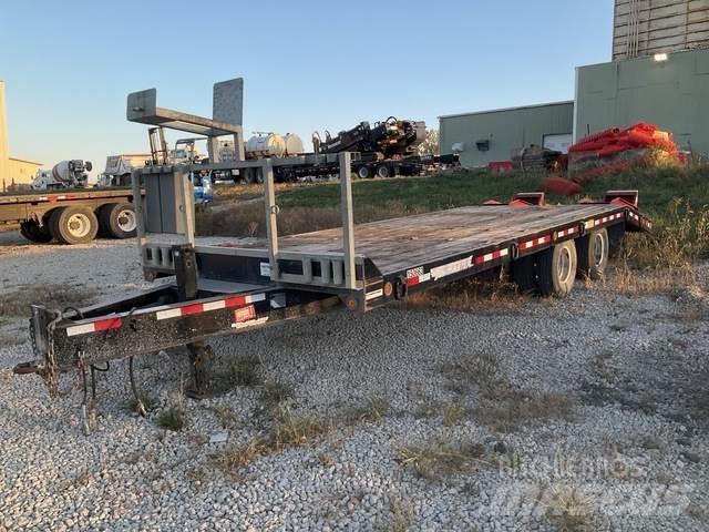 TOWMASTER T-20 Vehicle Transport Trailers