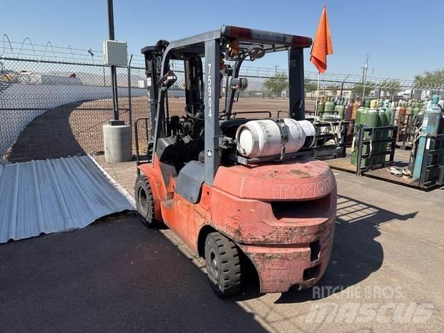 Toyota 7FGU25 Other