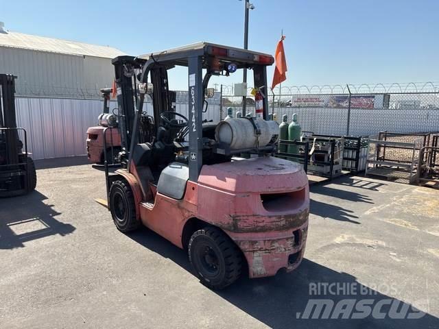 Toyota 7FGU30 Other