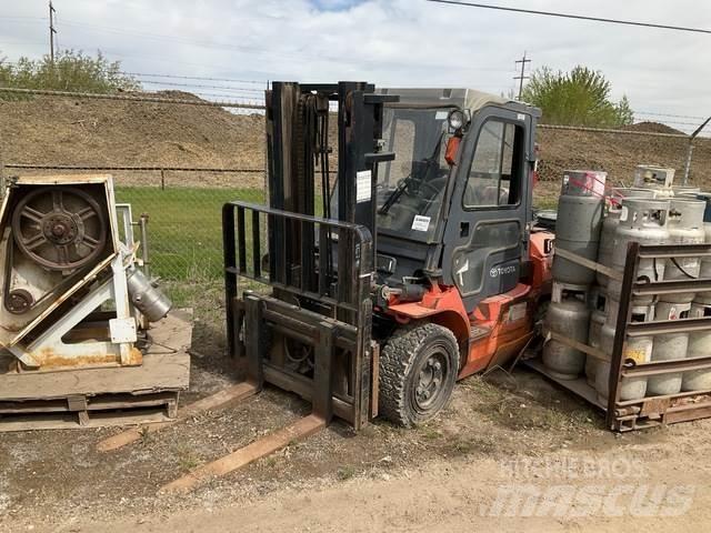 Toyota 7FGU35 Other