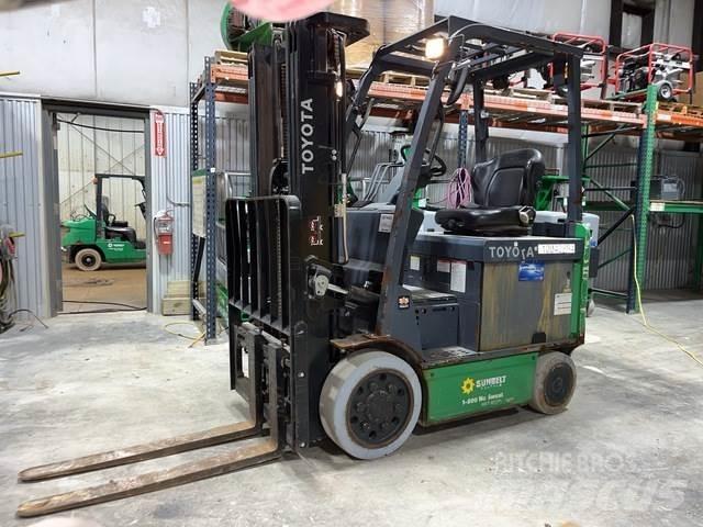 Toyota 8FBCU25 Electric Forklifts