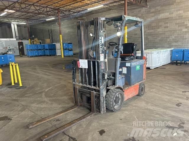 Toyota 8FBCU25 Electric Forklifts