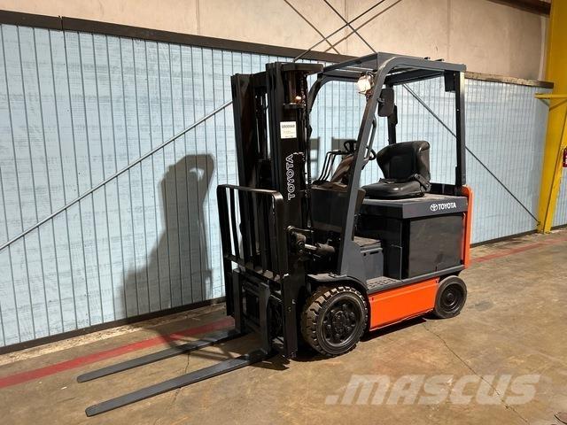 Toyota 8FBCU25 Electric Forklifts