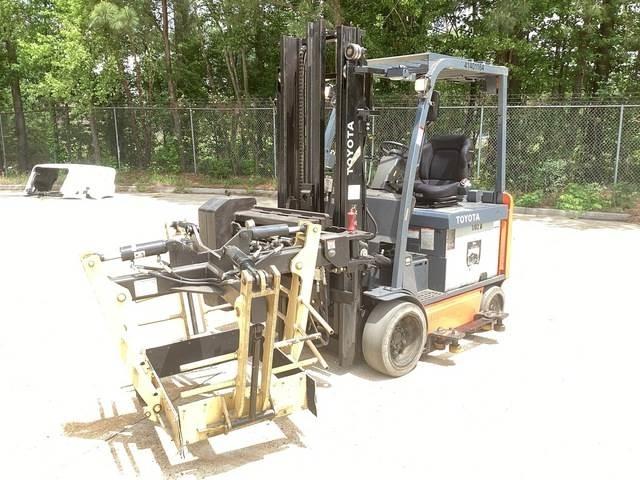 Toyota 8FBCU30 Electric Forklifts