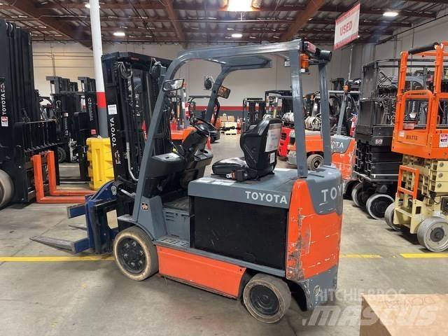 Toyota 8FBCU30 Electric Forklifts