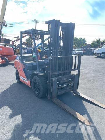Toyota 8FD35U Misc Forklifts