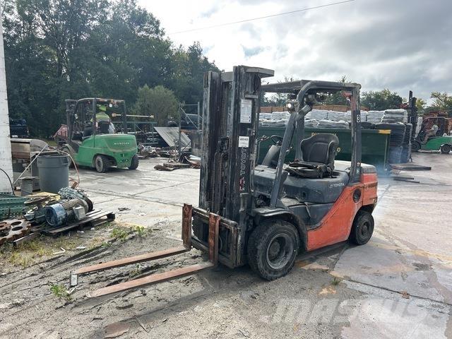 Toyota 8FDU25 Misc Forklifts
