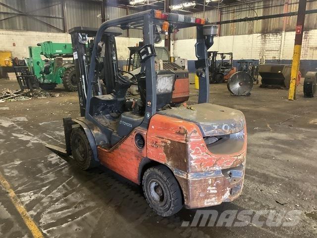 Toyota 8FDU32 Misc Forklifts