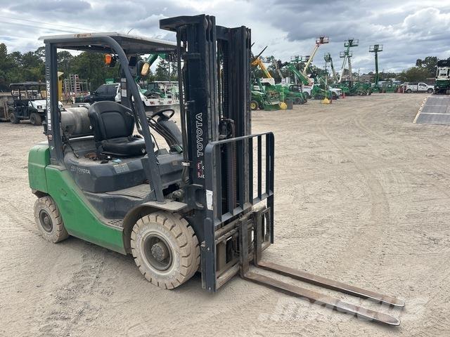 Toyota 8FGU25 Misc Forklifts