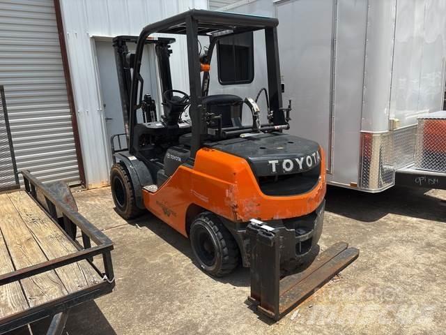 Toyota 8FGU30 Other