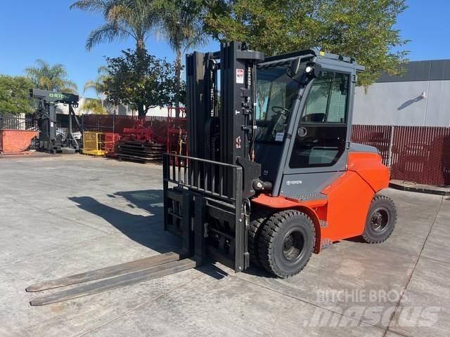 Toyota 9FBM70T Electric Forklifts