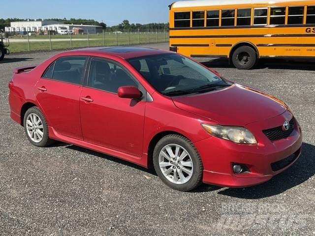 Toyota Corolla Automobiles / SUVS