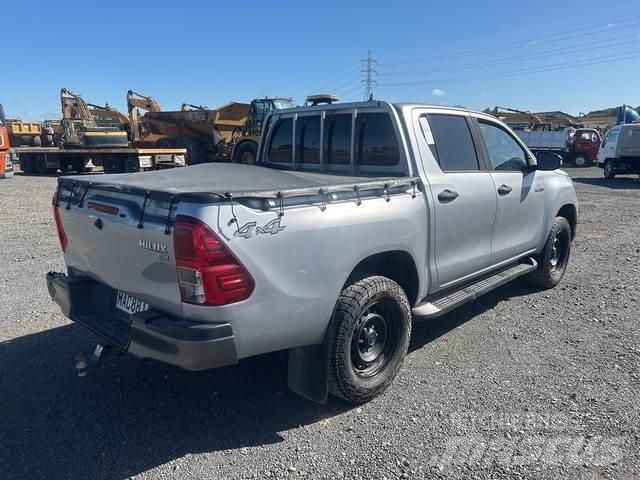 Toyota HiLux Pickup Trucks