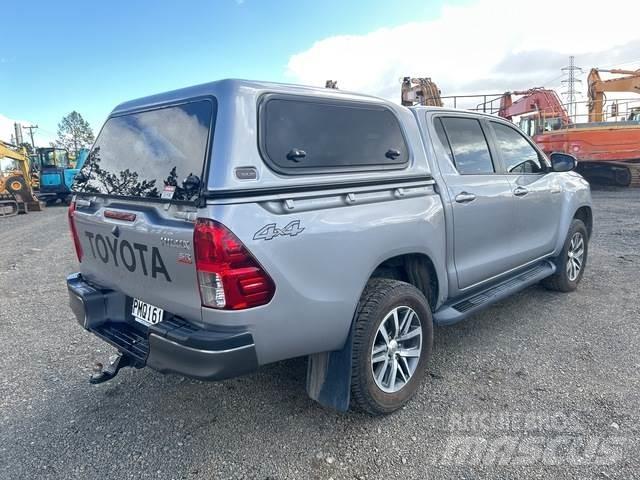Toyota HiLux Pickup Trucks