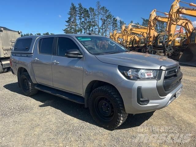 Toyota HiLux Pickup Trucks