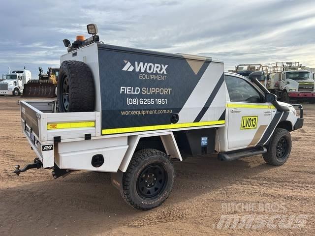 Toyota HiLux Pickup Trucks