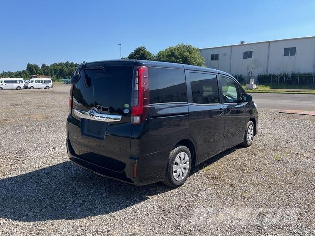 Toyota NOAH Other